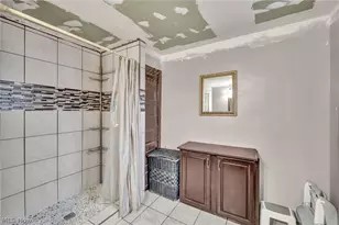 796 Allyn St, Akron, OH 44311 - Photo 26