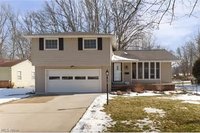 5729 Forest Ridge Drive, North Olmsted, OH 44070 - Photo 2