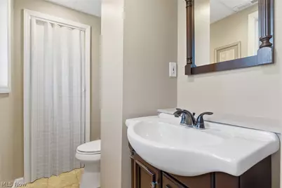 2860 Noble Road, Loveland, OH 44121 - Photo 16