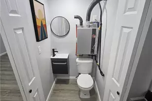 1138 E 331st St, Eastlake, OH 44095 - Photo 10