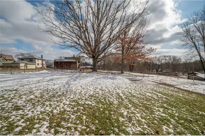 8198 Erie Street, Masury, OH 44438 - Photo 8