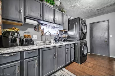 12500 Woodside Avenue, Loveland, OH 44108 - Photo 18