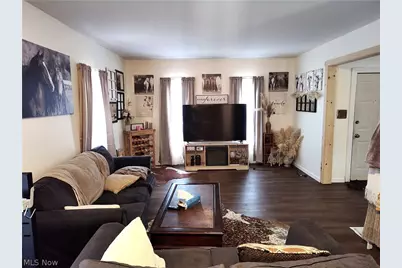 681 Madison Street, Conneaut, OH 44030 - Photo 10