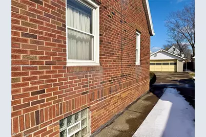 103 S Belle Vista Avenue, Youngstown, OH 44509 - Photo 14