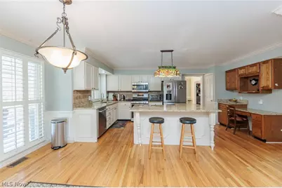 19475 Cavendish Court, North Royalton, OH 44133 - Photo 8