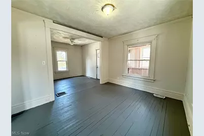 839 Kenyon Street, Akron, OH 44311 - Photo 2