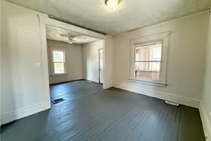 839 Kenyon St, Akron, OH 44311 - Photo 2