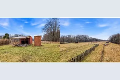 8539 Schubert Avenue NE, Alliance, OH 44601 - Photo 48