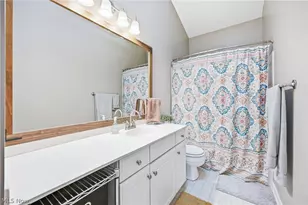 1183 Red Tail Hawk Dr, Boardman, OH 44512 - Photo 24