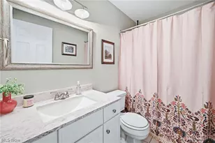 1183 Red Tail Hawk Dr, Boardman, OH 44512 - Photo 28