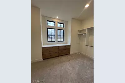 855 Club Drive W, Aurora, OH 44202 - Photo 16