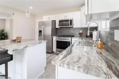 24431 Hartland Road, Euclid, OH 44123 - Photo 16