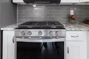 24431 Hartland Rd, Euclid, OH 44123 - Photo 18