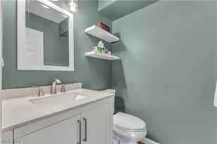 363 Northcoast Point Dr, Eastlake, OH 44095 - Photo 6