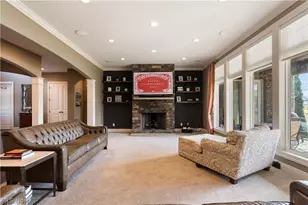 1124 Laurel Green Dr NE, North Canton, OH 44720 - Photo 12