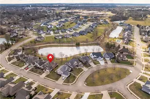 1124 Laurel Green Dr NE, North Canton, OH 44720 - Photo 4