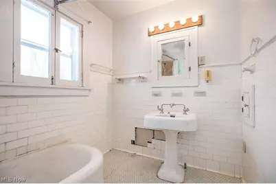 3131 Essex Road, Loveland, OH 44118 - Photo 10