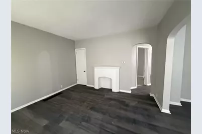 15340 Yorick Avenue #Lower, Loveland, OH 44110 - Photo 6