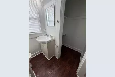 1870 Cordova Avenue, Youngstown, OH 44504 - Photo 16