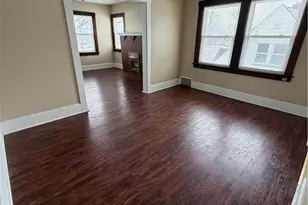 1870 Cordova Ave, Youngstown, OH 44504 - Photo 6