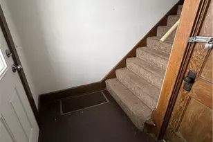 1870 Cordova Ave, Youngstown, OH 44504 - Photo 2