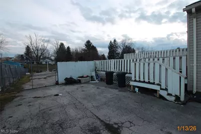 377 Coitsville Road, Campbell, OH 44405 - Photo 4