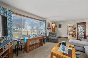 1410 Colonial Blvd NE, Canton, OH 44714 - Photo 8