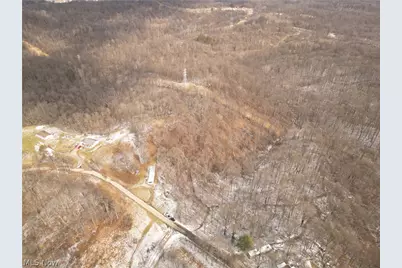 3800 E Darlington Road, Zanesville, OH 43701 - Photo 10