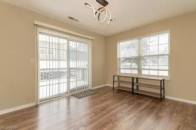 8697 Kingfisher Lane, Macedonia, OH 44056 - Photo 12