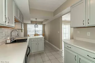 8697 Kingfisher Ln, Macedonia, OH 44056 - Photo 10