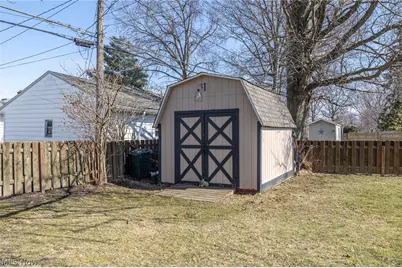 423 E Decker Drive, Green Hills, OH 44131 - Photo 38