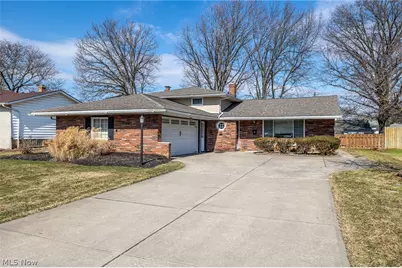 423 E Decker Drive, Green Hills, OH 44131 - Photo 1