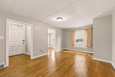 9518 Plymouth Avenue, Loveland, OH 44125 - Photo 10