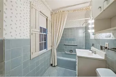 18975 Van Aken Boulevard #201, Beachwood, OH 44122 - Photo 22