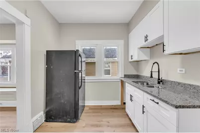 1041 E 169th Street #1043/UP, Loveland, OH 44110 - Photo 12