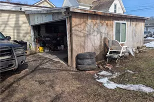 332 Front Ave SW, New Philadelphia, OH 44663 - Photo 4