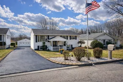 780 Pinetree Circle, East Palestine, OH 44413 - Photo 1