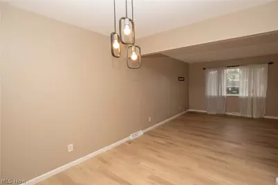 1423 Copley Meadows Drive, Copley, OH 44321 - Photo 8