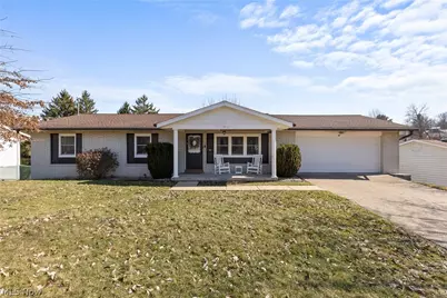 156 Crisswill Road, St Clairsville, OH 43950 - Photo 1