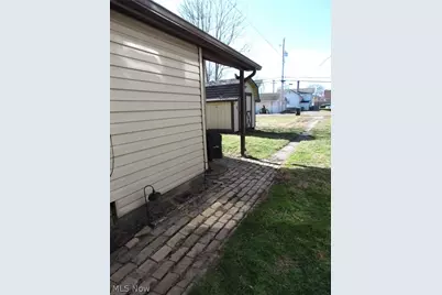 333 S 9th Street, Coshocton, OH 43812 - Photo 4