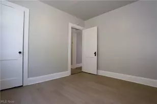 14308 Edgewood Ave, Loveland, OH 44128 - Photo 12