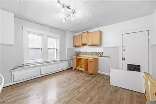 3978 E 55th St, Newburgh Heights, OH 44105 - Photo 12