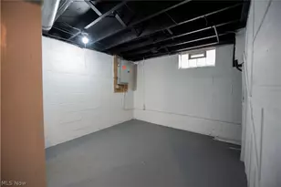 20600 Watson Rd, Maple Heights, OH 44137 - Photo 34