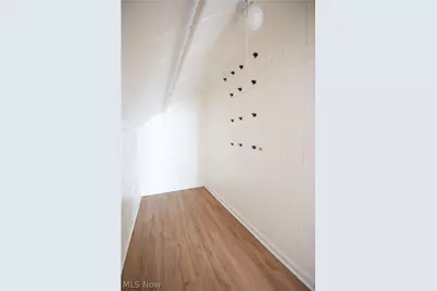 20600 Watson Road, Maple Heights, OH 44137 - Photo 30