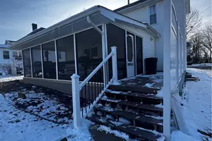 617 Park St, Barnesville, OH 43713 - Photo 6