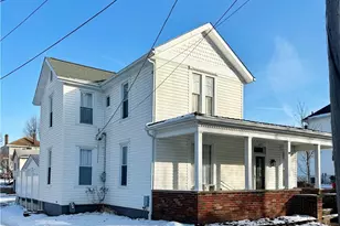 617 Park St, Barnesville, OH 43713 - Photo 2