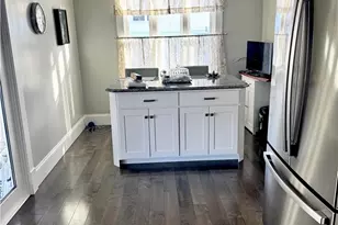 617 Park St, Barnesville, OH 43713 - Photo 8