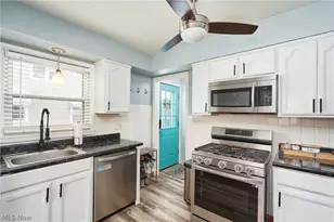 601 Cora Ave, Akron, OH 44312 - Photo 4