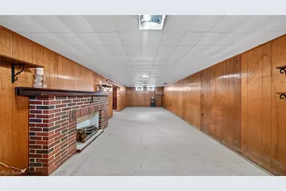 20648 Donny Brook Road, Maple Heights, OH 44137 - Photo 14