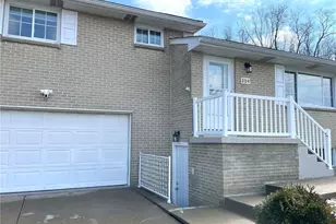 204 May Ln, Wintersville, OH 43953 - Photo 2